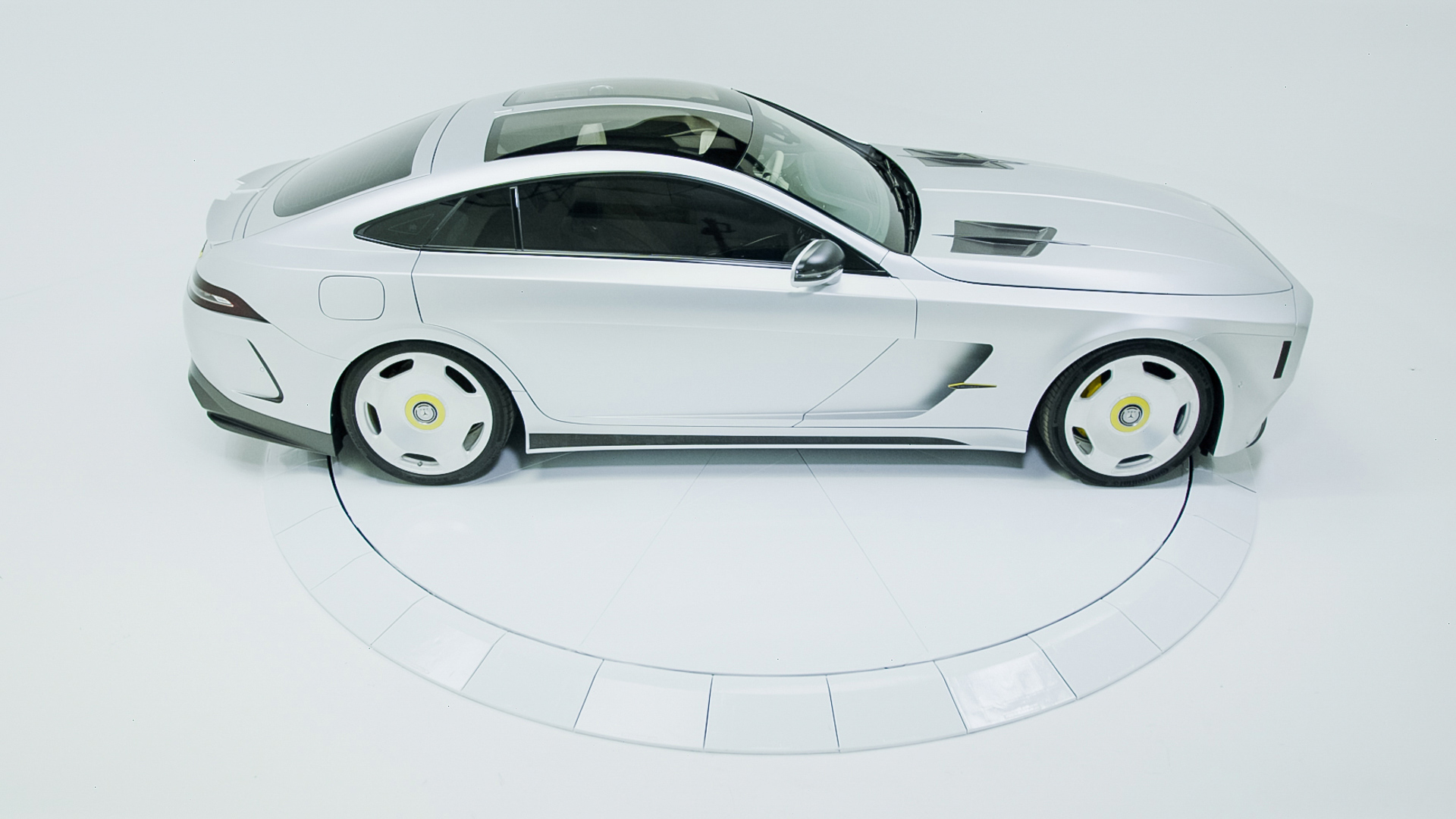Mercedes-AMG x Will.I.Am “The Flip” Concept (2022)